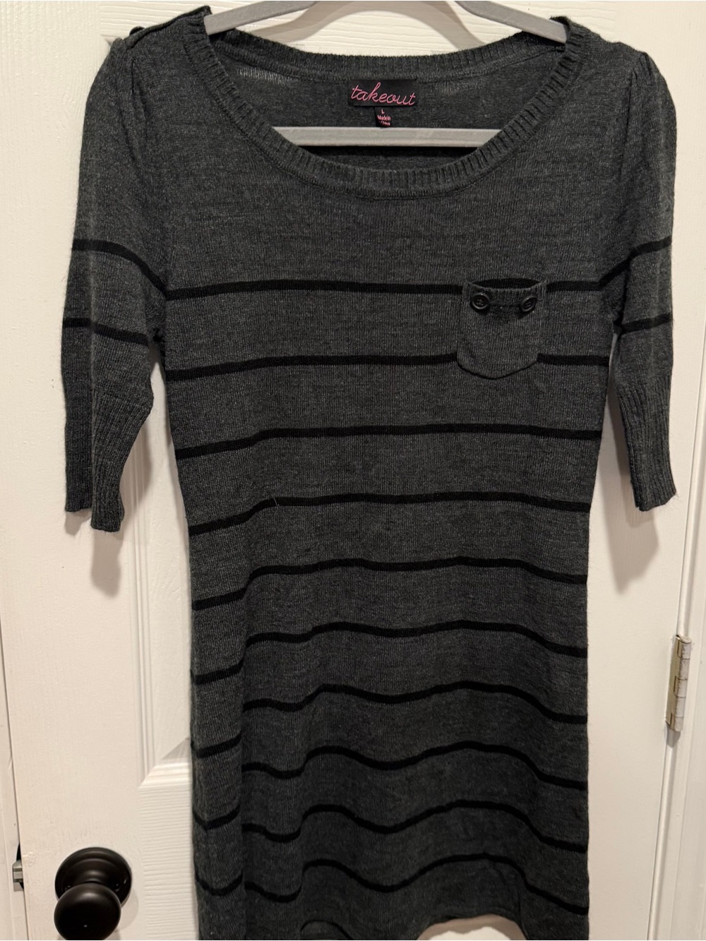 Takeout Gray Black Striped Sweater Size Large 3/4 Sleeve Knit Casual
